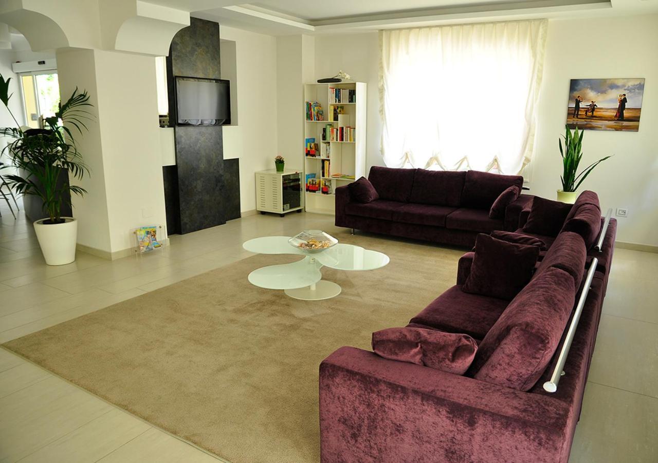 Hotel Lugano Ριτσόνε Εξωτερικό φωτογραφία